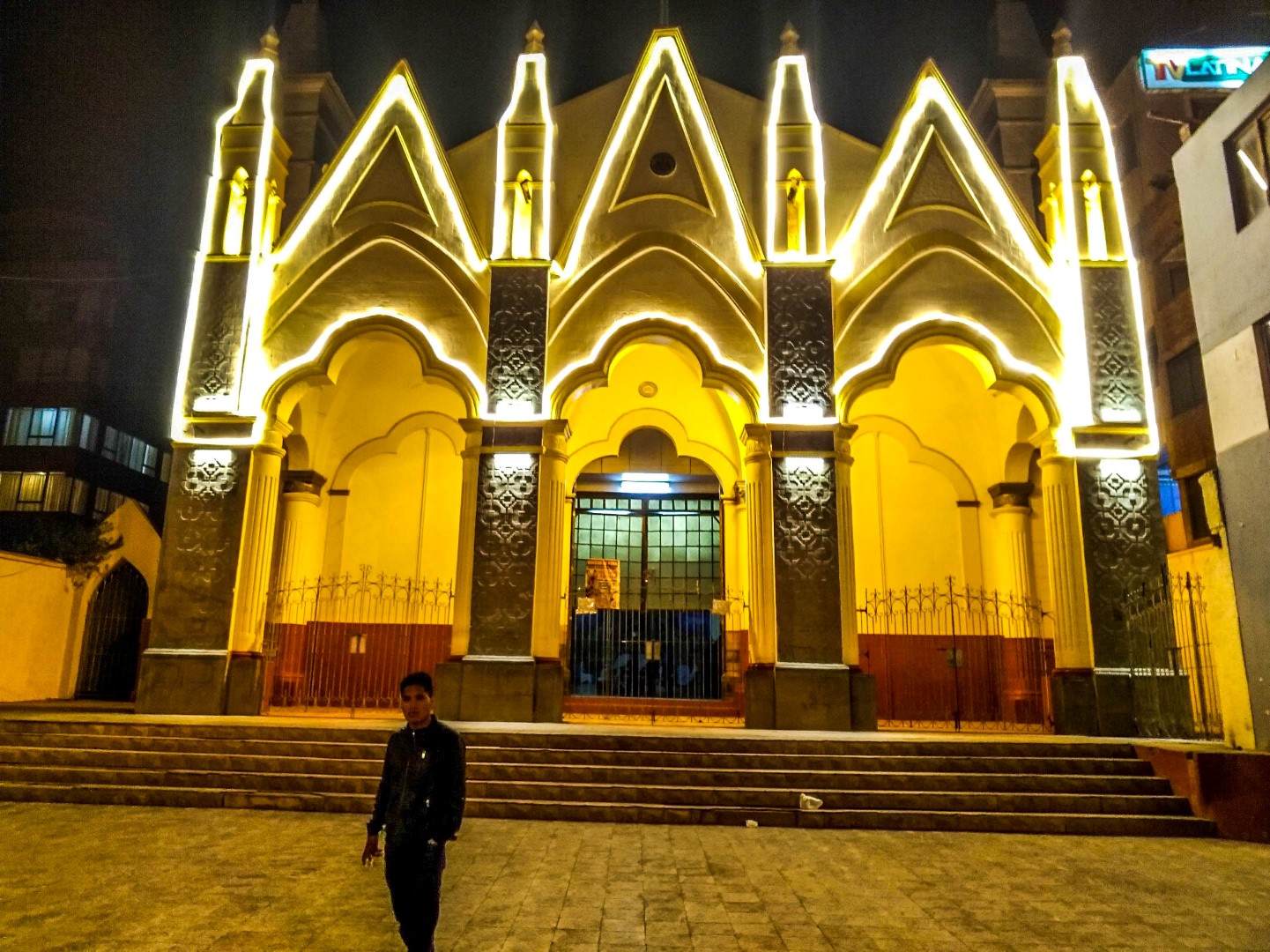 P_20171113_204619_NT
